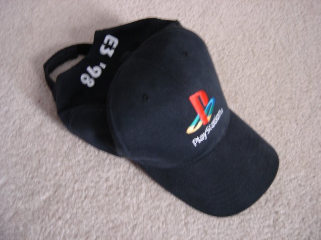 PlayStation E3 98 Hat