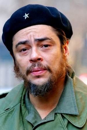 Benicio Del Toro IS Che Guevara