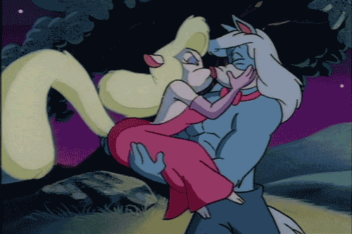 Click for kissin' cause I suck at forums and gifs