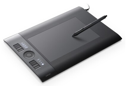  Intuos 4 Wacam tablet is what I use. $170-$400 depending on size