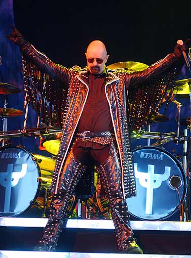 ALL BOW DOWN TO THE GLORY OF ROB HALFORD