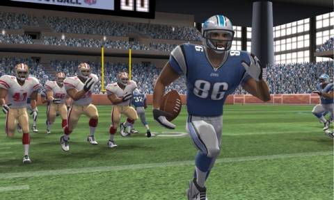  Run all you like, generic Lions player. You can't escape the misery of Madden on the 3DS.