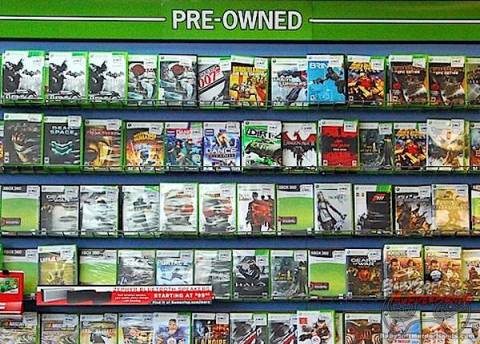 Consensus seems to be that retailers of used games will be the ones suffering more at the hands of Microsoft's used games policy, rather than consumers. Still, will there even be a used market if GameStop can't get its customary 100% of the sale?