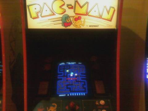  THE Pac-man cabinet 
