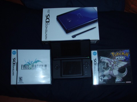 My new DS Lite   Final Fantasy III and Pokemon Pearl