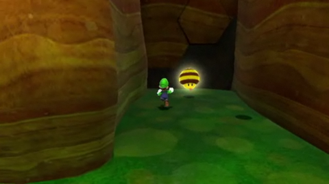  Unlike in the first Super Mario Galaxy, Luigi is completely playable almost from the beginning, even if he does not add anything significantly different from his broth..
