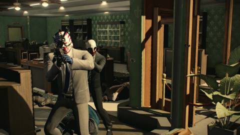 With Payday 2, we are several steps closer to a perfect reenactment of Heat.