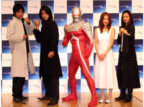 From left to right: K, Jin, Ultra Seven, exposition fairy and S. 