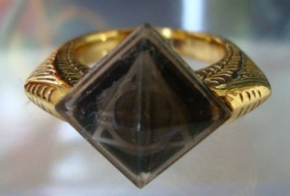 The Gaunt Ring