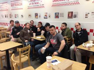 Final night in town. Me, moderators Matt, Marino and SparklyKiss got with other users for some Five Guys.