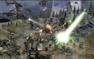A battle takes place between the UNSC and the Covenant forces.