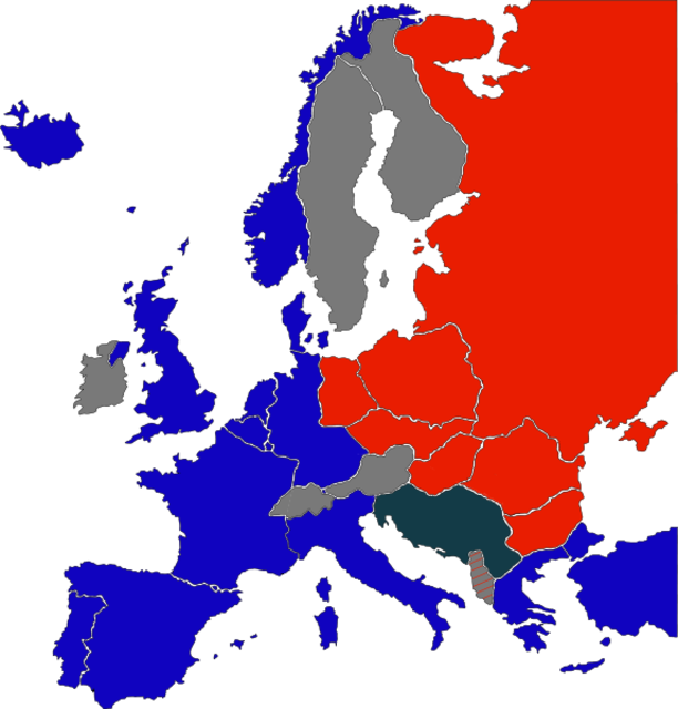 The effects of real iron curtain. Red: Soviet. Blues:US & Canada Grey:Neither.
