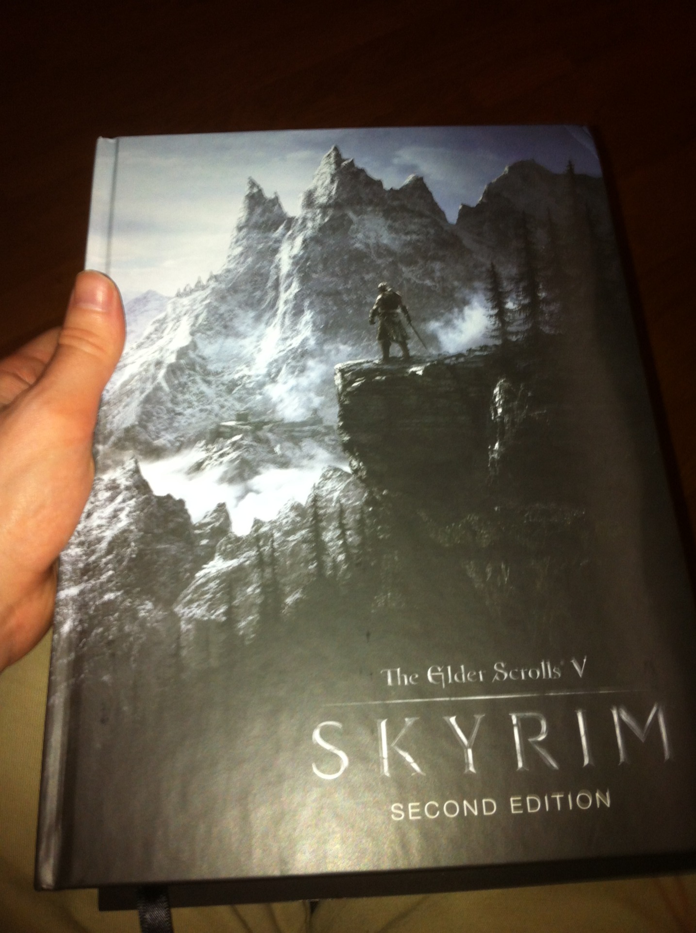  ITS OVER 600 PAGES I CAN KNOCK SOMEONE OUT WITH IT! WHAT THE HELL BETHESDA!  