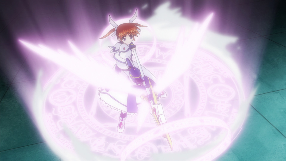 This is the first time a gun shot by Nanoha in the movie. 