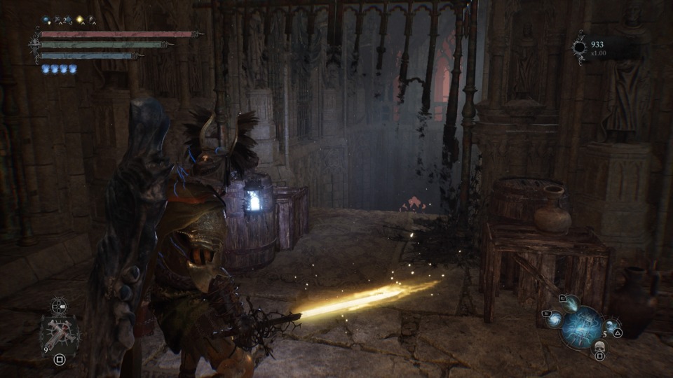 This iron gate doesn't exist in Umbral, so raising your lamp will let you walk straight through it.