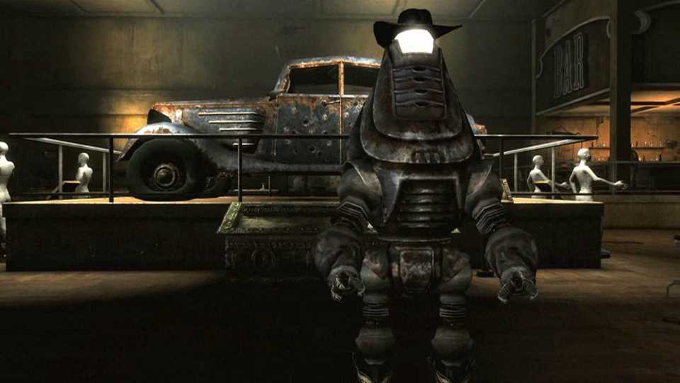  No need to post a comparison picture for the Protecttron since this is the exact same model as the one seen in Fallout 3, or is it? I can't tell with that cowboy hat. 