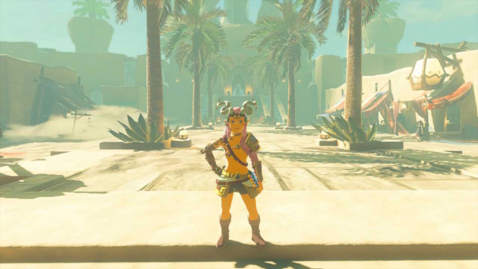 In lieu of a screenshot of the town defense, here's Link dressed for the desert heat. 